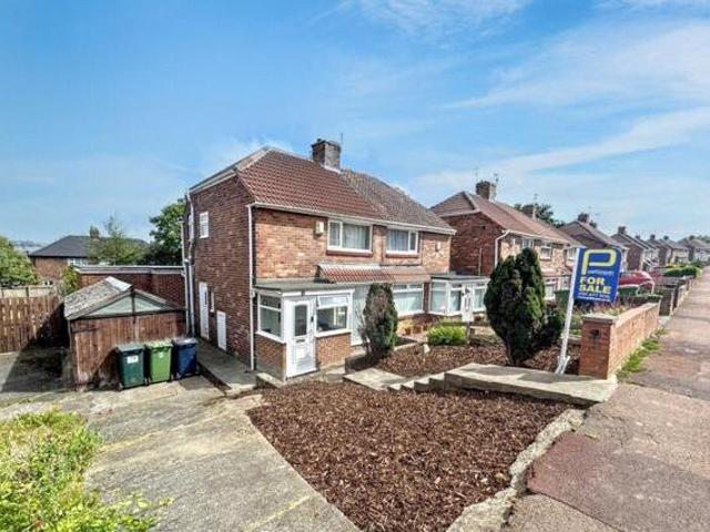 House for sale in Amazon Gateshead, Gateshead
