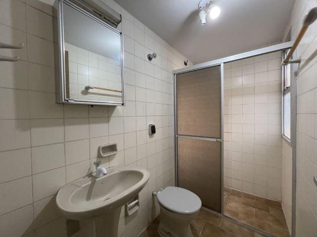 Apartamento aluguel em Umuarama, Região Geográfica Intermediária de Maringá