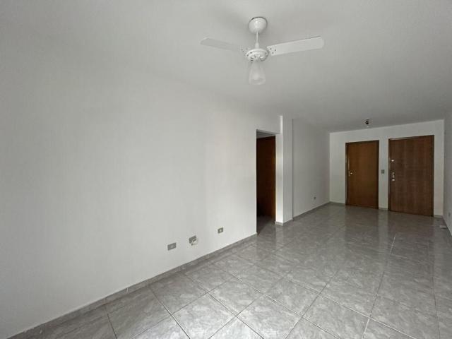 Apartamento aluguel em Umuarama, Região Geográfica Intermediária de Maringá