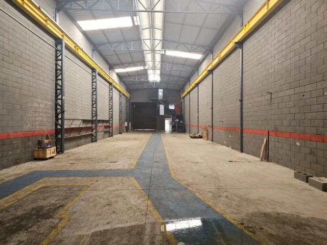 Ponto Comercial aluguel em Região Imediata de São José dos Campos, Região Metropolitana do Vale do Paraíba e Litoral Norte