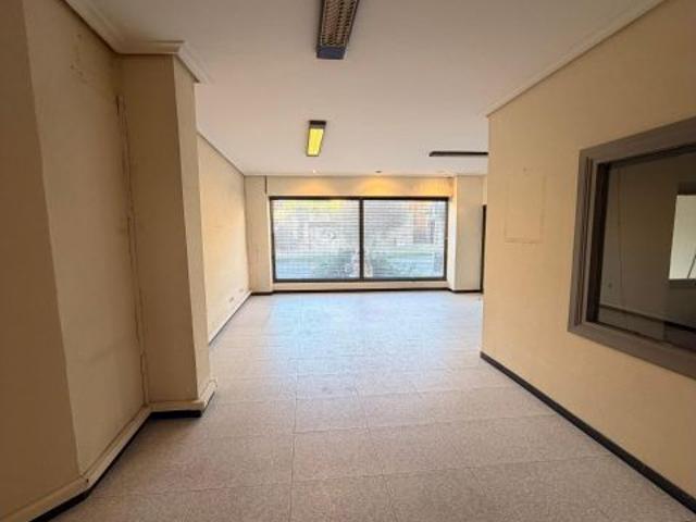 Local Comercial en alquiler en Cuatro Caminos, Santander