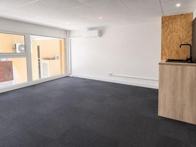 Bureau location à Arrondissement de Draguignan, Fréjus