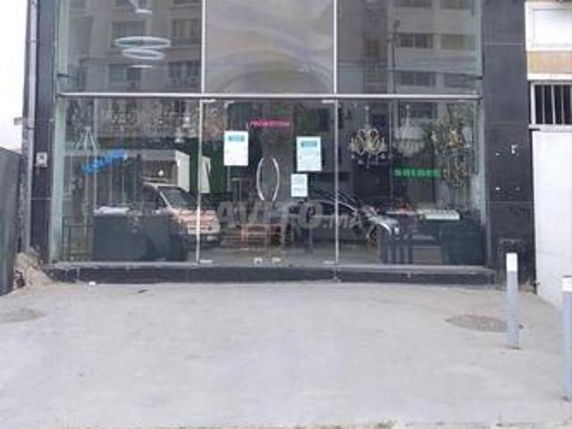 Local commercial location à Anfa, Gharb-Chrarda-Beni Hssen