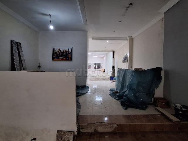 Local commercial vente à Anfa, Gharb-Chrarda-Beni Hssen