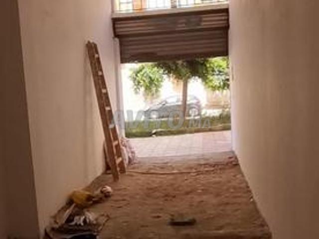 Local commercial vente à Anfa, Gharb-Chrarda-Beni Hssen