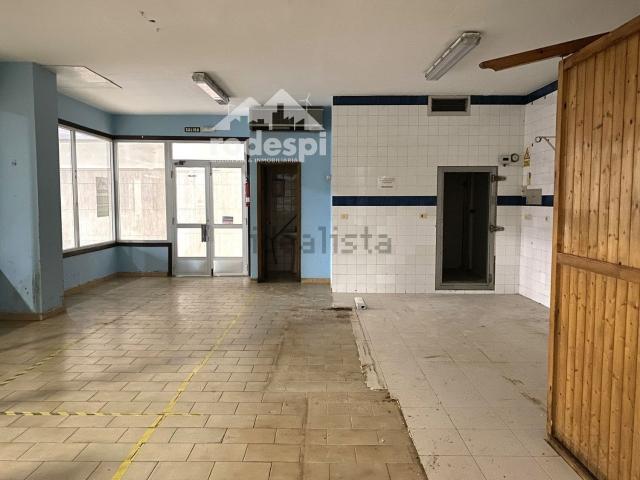 Local Comercial en alquiler en A Caniza, A Paradanta