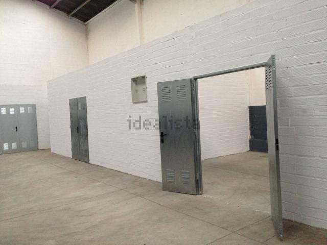 Nave en alquiler en Mesoiro, A Coruña