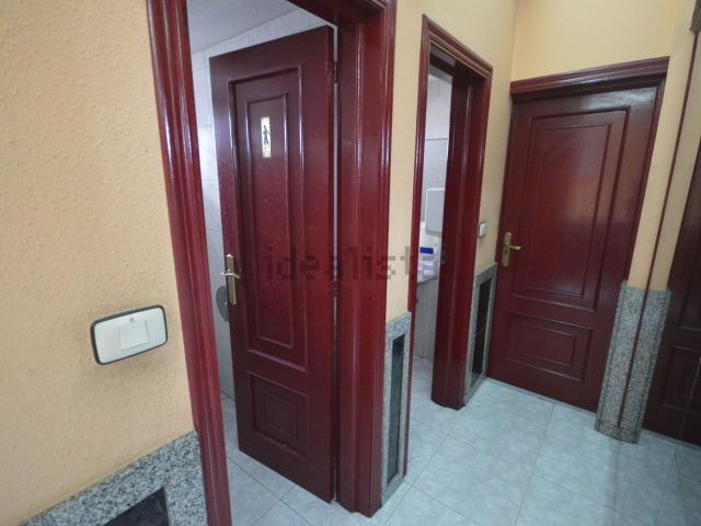 Local Comercial en venta en A Coruña, O Peruleiro