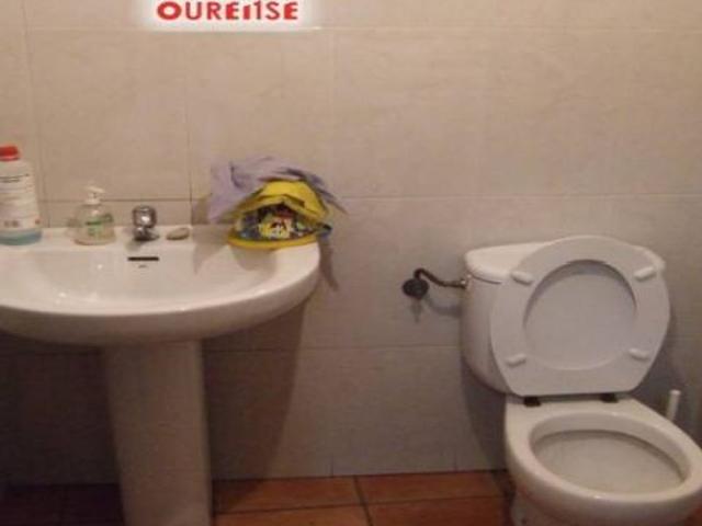 Local Comercial en venta en Ourense, Vilaescusa