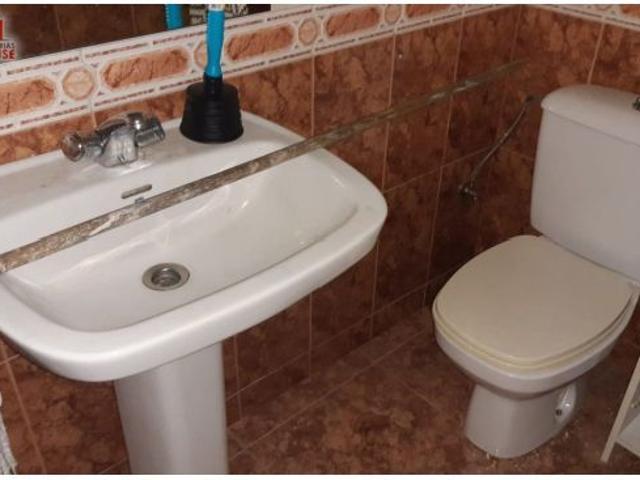 Local Comercial en alquiler en Ourense, A Carballeira