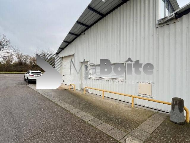 Local Commercial location à Riorges