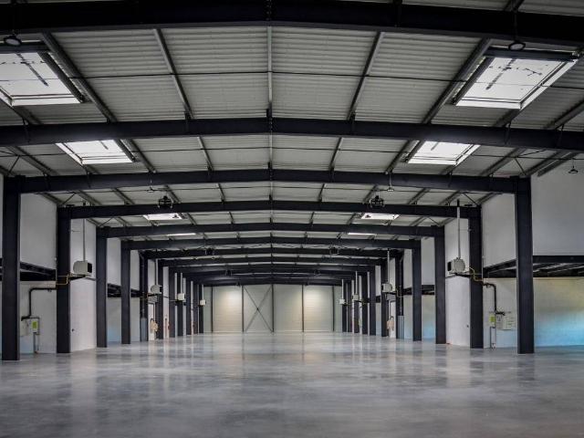 Local Commercial location à Conflans-sainte-honorine, Les Basses-Roches