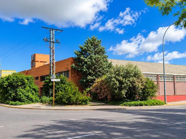 Nave en venta en Los Llanos, Albacete