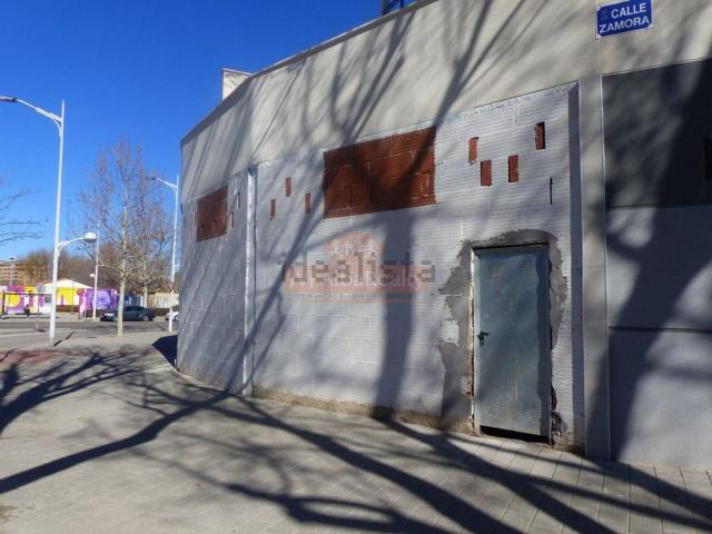 Local Comercial en alquiler en Distrito 4, Albacete
