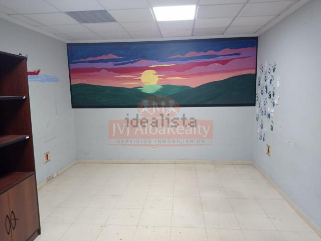 Local Comercial en venta en Distrito 4, Albacete
