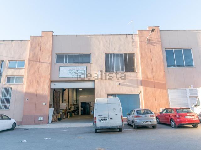 Nave en venta en Albolote