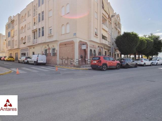 Local Comercial en venta en Albolote, La Farfana