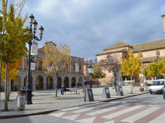 Local Comercial en alquiler en Albolote, Granada