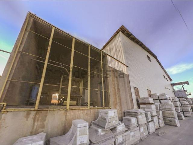 Nave en venta en l'Alcalatén, Valencia