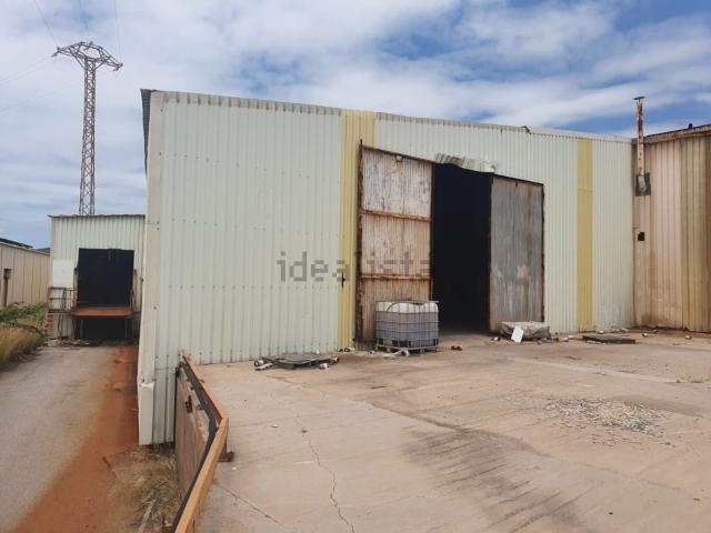 Nave en venta en l'Alcalatén, Valencia