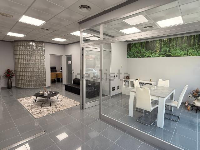 Local Comercial en alquiler en Alcossebre, el Baix Maestrat