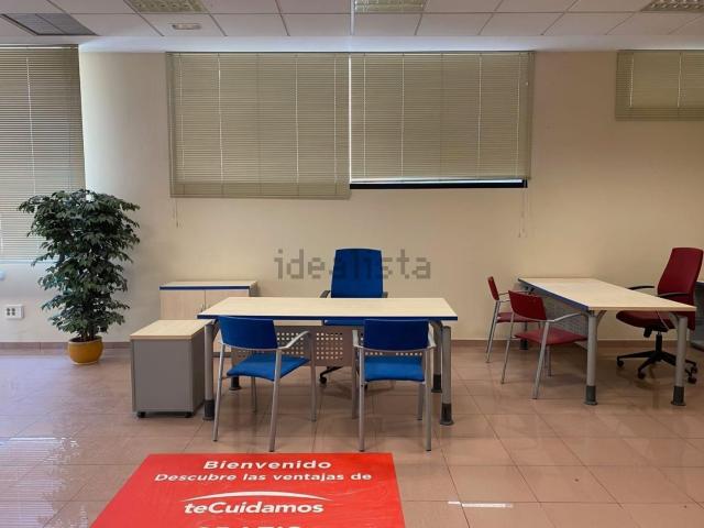 Local Comercial en venta en l'Eixample, l'Alcoià