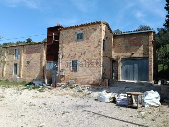 Local Comercial en venta en Baix Ebre, Catalunya