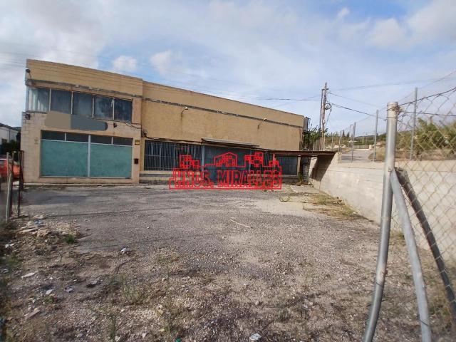 Nave en venta en el Vinalopó Mitjà / El Vinalopó Medio, Valencia