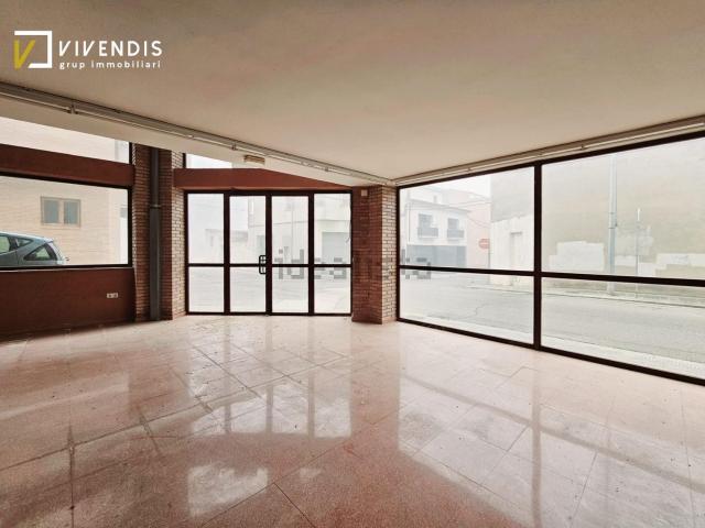 Local Comercial en venta en Almacelles, Lleida