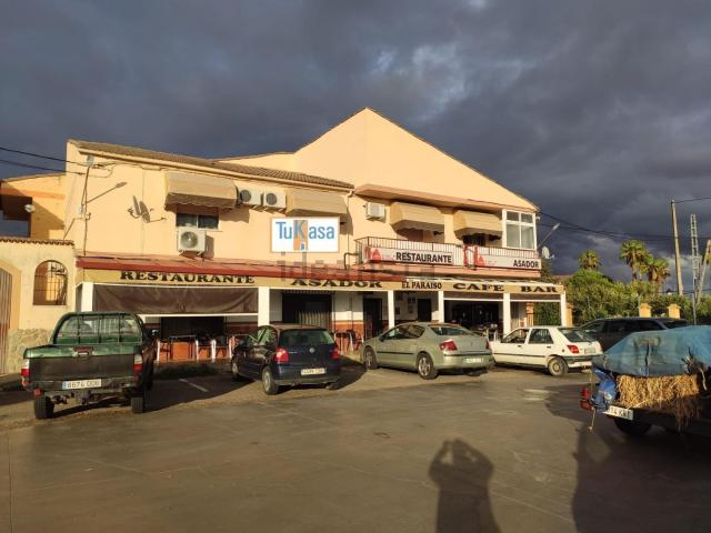 Local Comercial en venta en Almoharín, Extremadura