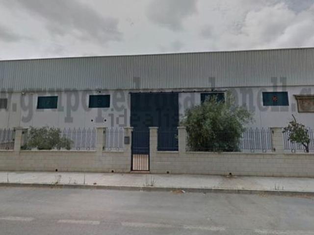 Nave en venta en Almoradí