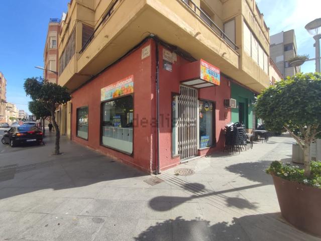 Local Comercial en alquiler en Centro, el Baix Segura / La Vega Baja