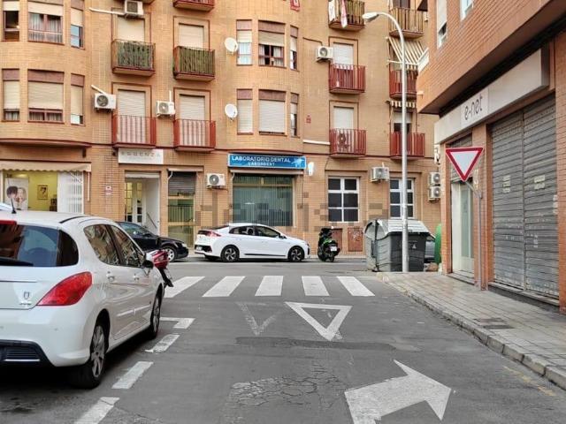 Local Comercial en alquiler en Campoamor, l'Alacantí