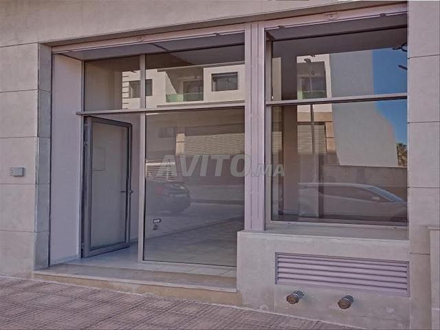 Local commercial location à Anfa, Gharb-Chrarda-Beni Hssen