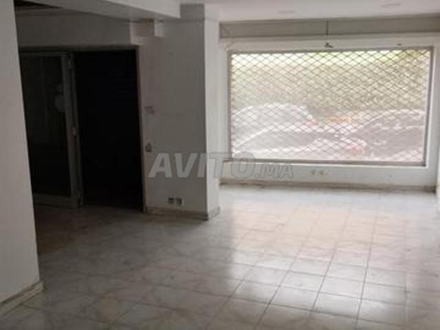 Local commercial location à Anfa, Gharb-Chrarda-Beni Hssen