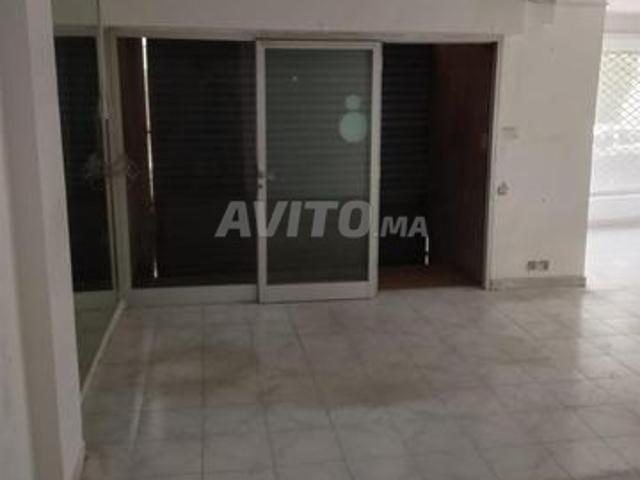 Local commercial location à Anfa, Gharb-Chrarda-Beni Hssen