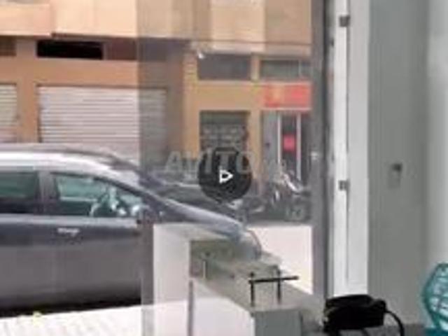 Local commercial location à Anfa, Gharb-Chrarda-Beni Hssen