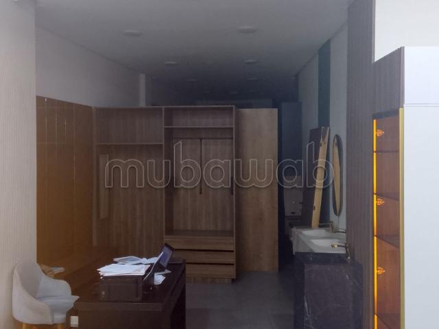 Local commercial location à Anfa, Gharb-Chrarda-Beni Hssen