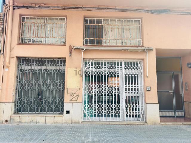 Local Comercial en venta en Amposta