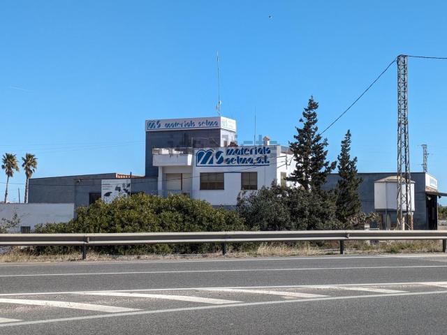 Nave en venta en Montsià, Catalunya