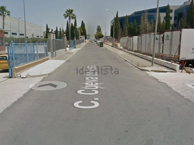 Nave en venta en Antequera, Andalucía