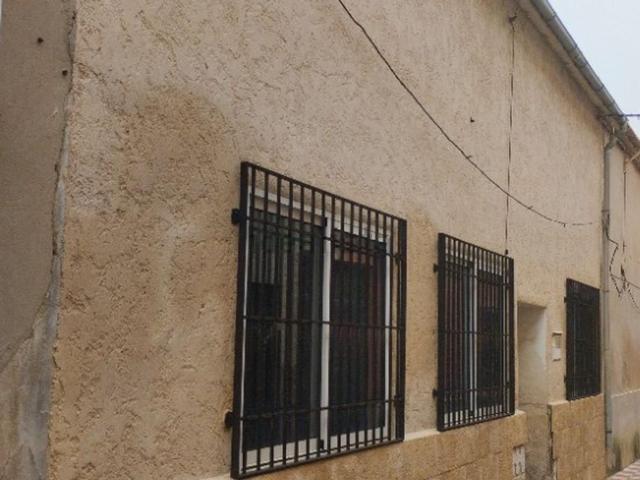 Local Comercial en venta en Arenas De San Juan, Castilla-La Mancha