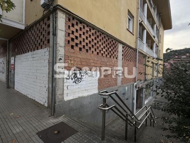 Local Comercial en alquiler en Aretxabaleta, Guipúzcoa