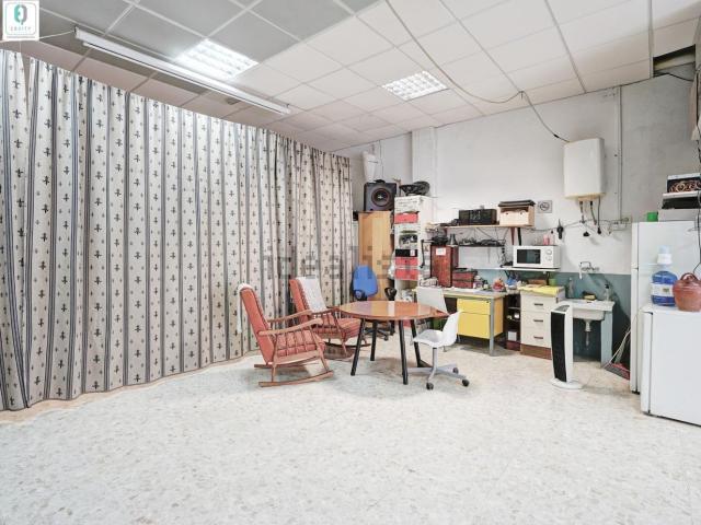 Local Comercial en venta en Santa Juliana, Comarca de la Vega de Granada