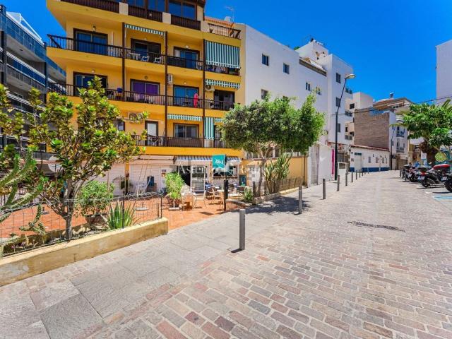 Local Comercial en alquiler en Los Cristianos, Arona