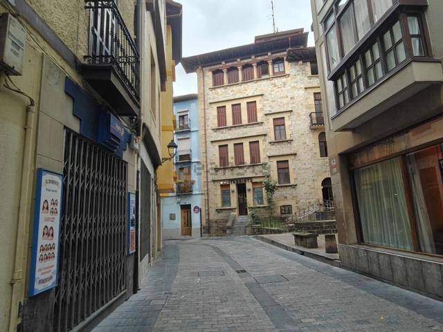 Local Comercial en alquiler en San Andres, Mondragón