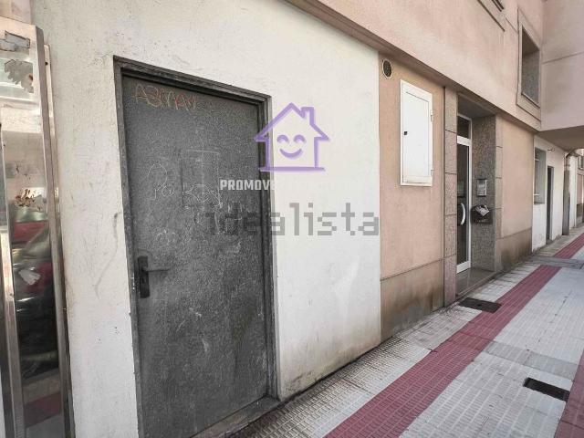 Local Comercial en venta en Oseiro, A Coruña