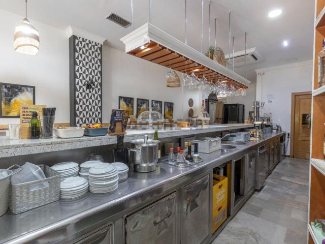 Local Comercial en venta en Atarfe, Granada