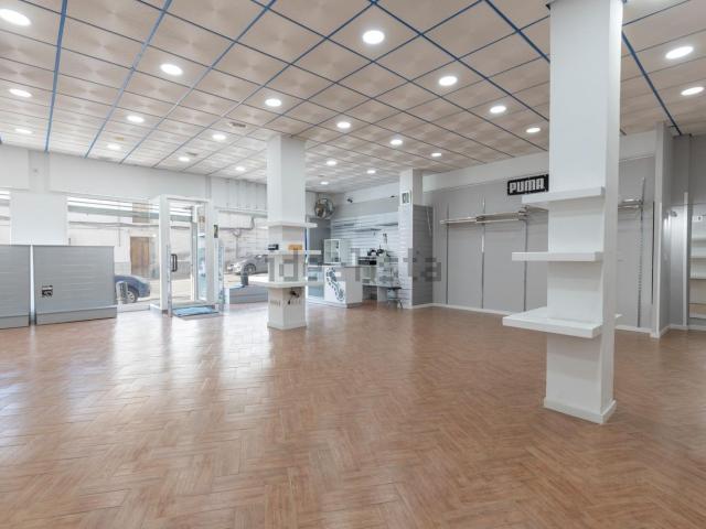 Local Comercial en venta en Comarca de la Vega de Granada, Andalucía
