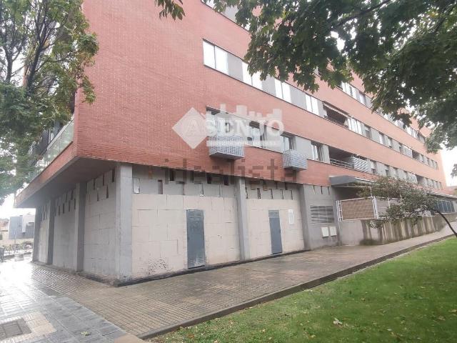 Local Comercial en alquiler en Azuqueca De Henares, Castilla-La Mancha